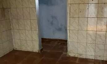 Imagem: Aluga-se casa com 2 comodos Banheiro em