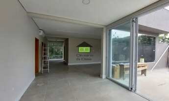 Imagem 3: Casa de esquina, TÉRREA. 03 suítes máster c/ espaço closet, próximo a Granja Viana