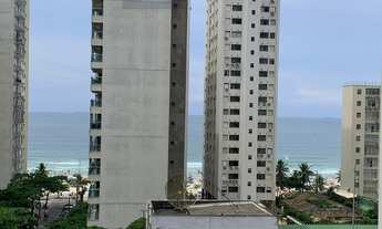 Imagem 2: Apartamento Padrão para Aluguel em Pitangueiras Guarujá-SP - 017t