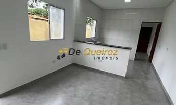 Imagem 4: Casa para venda possui 172 metros quadrados com 2 quartos em Regina Maria - Mongaguá - SP