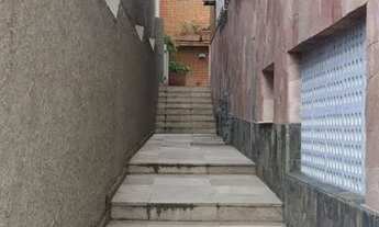 Imagem 4: Excelente Casa com 02 Vagas Piscina 04 Quartos 03 Banheiro na Abolição