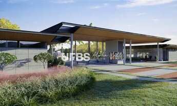 Imagem: Jardins Versalhes - Terreno