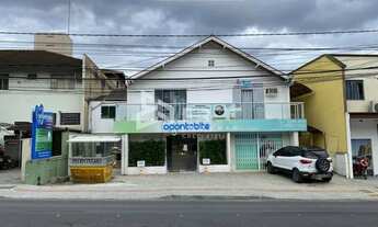 Imagem 3: Prédio comercial e residencial muito bem localizado no bairro Velha!