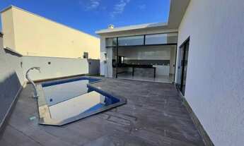 Imagem 2: Vende Casa 3 suítes Condomínio vale Verde em Senador Canedo na GO 403 próximo aos Condomín