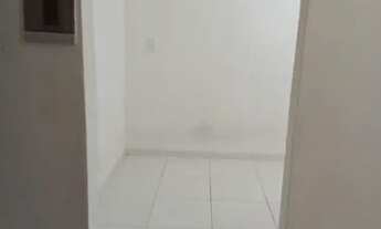 Imagem 6: Apartamento pequeno 1 Quarto sala com cozinha americana na Estrada do Monteiro