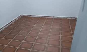 Imagem 3: Casa de fundos com 2 qtos na QR412, Samambaia