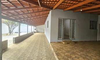 Imagem 2: Imóvel para aluguel com 225 metros quadrados com 3 quartos em Jardim Botânico - Goiânia