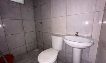 Imagem 4: Kitnet com 2 dormitórios para alugar, 50 m² na Parquelândia