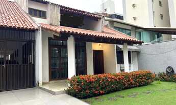 Imagem: Imóvel para venda possui 305 m2 com 4 quartos