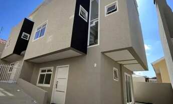 Imagem: Sobrado com 3 quartos à venda por R$ 669000.00