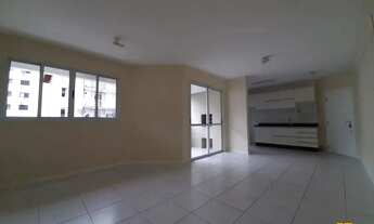 Imagem 6: Apartamento com 2 dormitórios, sendo uma suíte, sacada com churrasqueira,1 vaga, na Trinda