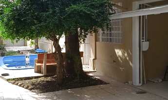 Imagem 2: Excelente casa com jardim