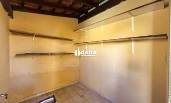 Imagem 13: Casa residencial com 3 quartos sendo 1 suíte disponível para locação no bairro Jardim Patr