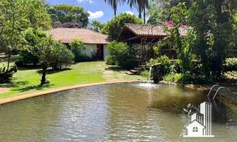 Imagem: Fazenda com 11.000m2 e cachoeira no meio