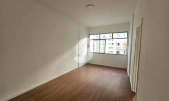 Imagem 2: Apartamento com 2 dormitórios à venda, 70 m² por R$ 420.000,00 - Icaraí - Niterói/RJ