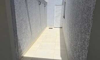 Imagem 5: Casa moderna e de alto padrão à venda no Bairro Bom Jardim - Maringá/PR