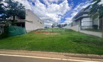 Imagem: Terreno Único à Venda no Condomínio Lago