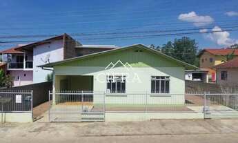 Imagem: Casa de Alvenaria - Aluguel - 03 dormitórios