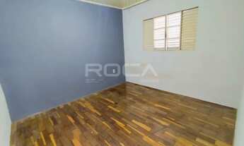 Imagem 6: Casa padrão para alugar na Vila Prado, São Carlos - 2 dormitórios e edícula