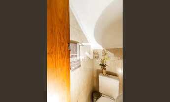 Imagem 7: Casa à Venda - Vila Guilhermina, 2 Quartos, 290 m2