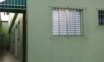 Imagem: Aluga se Suíte só para estudantes. A 200m