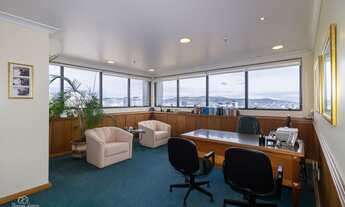 Imagem: Conjunto comercial no Petrópolis