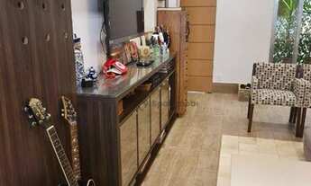 Imagem: Original 2 quartos ! Transformado em 1 ampla