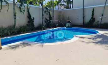 Imagem 4: Casa no Condomínio Mansões