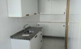 Imagem 6: Oportunidade em Itaipava - Apartamento de 2 quartos Reformado com Suíte e 2 vagas de garag