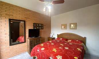 Imagem 5: Casa para venda possui 150 metros quadrados com 4 quartos em Centro - Tramandaí - RS