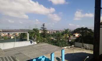 Imagem 4: DE QUEIROZ. IMÓVEL AMPLO COM DIVERSAS CASA! ADQUIRA AGORA! GERE RENDA MENSAL ATÉ R$ 3.000