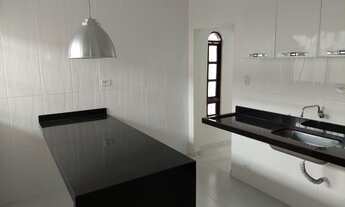 Imagem 4: Casa para aluguel e venda possui 200 metros quadrados com 4 quartos em Indaiá - Caraguatat