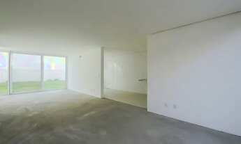 Imagem 2: Casa para aluguel e venda possui 269 metros quadrados com 3 quartos