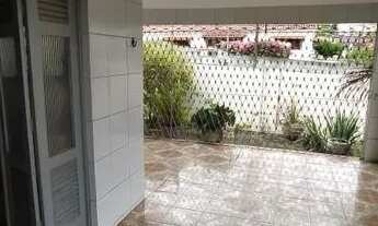 Imagem 7: Casa para venda possui 400 metros quadrados com 4 quartos em Expedicionários - João Pessoa