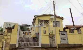 Imagem: PORTO ALEGRE - Casa Padrão - Nonoai