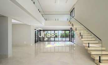 Imagem 2: Alphaville Goiás - Sobrado 4 quartos, sendo 4 suítes