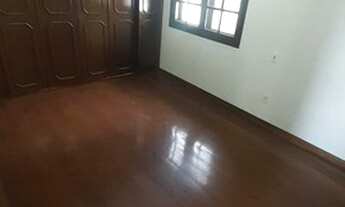 Imagem 7: Casa Comercial para Locação em Betim, Centro, 3 dormitórios, 1 suíte, 3 banheiros, 2 vagas