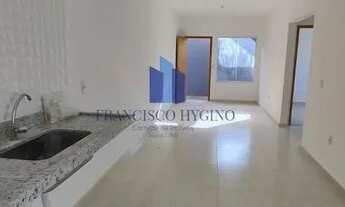 Imagem 4: Casa para Venda em Volta Redonda, Roma, 2 dormitórios, 1 banheiro, 1 vaga