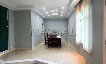 Imagem 4: Casa com 600 m², 4 suítes, 8 banheiros, 10 vagas, no Barro Branco