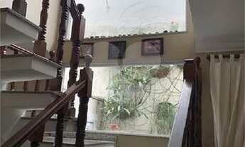 Imagem 2: Sobrado 3 quartos,1 suíte ,close, 2 banheiros, área gourmet, bairro Tremembé