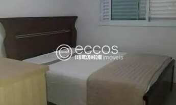 Imagem 2: Casa em condomínio para aluguel, 4 quartos, 1 suíte, 1 vaga, ALTO UMUARAMA - Uberlândia/MG