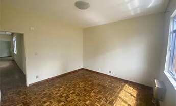 Imagem 2: Três quartos, suíte reformado no centro