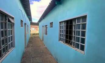 Imagem: QR 514 lote com 03 residencias 02 de 02qts