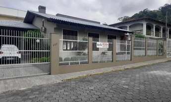 Imagem: Ótima casa para aluguel no Centro totalmente