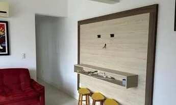 Imagem 6: Cobertura duplex, parte térrea com 02 dormitórios com armário sendo 01 suíte com sacada, a