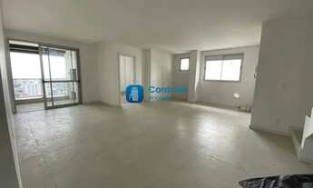 Imagem 2: Apartamento Duplex com 03 dormitórios sendo 03 suítes no bairro Estreito, em Florianópolis