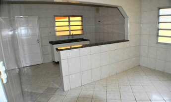 Imagem 3: Casa para aluguel possui 130 metros quadrados com 3 quartos