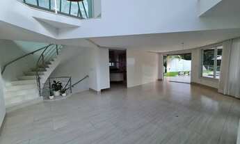 Imagem 5: Casa de condomínio para aluguel e venda com 541 metros quadrados com 5 quartos