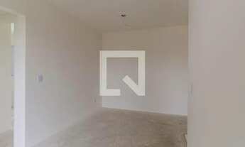 Imagem 4: Apartamento à Venda - Vila Galvão, 2 Quartos, 47 m2