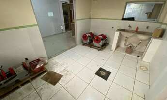 Imagem 7: Casa para venda possui 190 metros quadrados com 5 quartos em Jardim Guaranhuns - Vila Velh